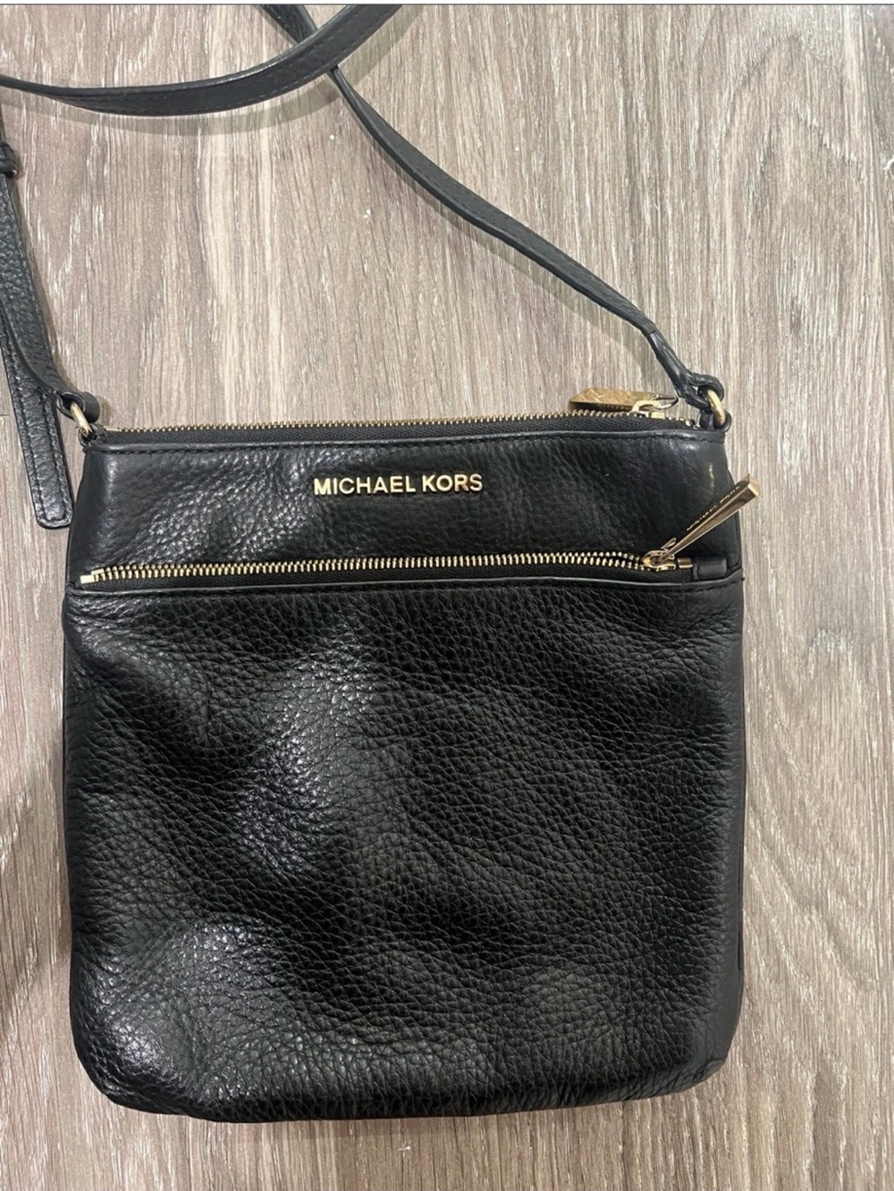 Michael Kors Black Pebbled Leather Crossbody with Gold Hardware - Picture 2 of 2